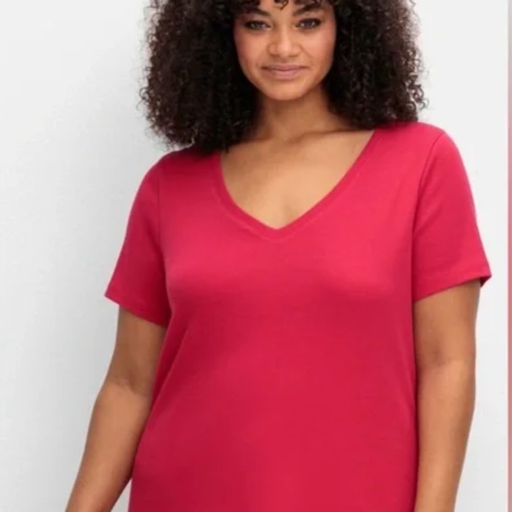Torrid pink V-Neck Short Sleeve Top